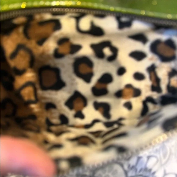 Trophy Queen Mexican Blanket Bag - Picture 8 of 8